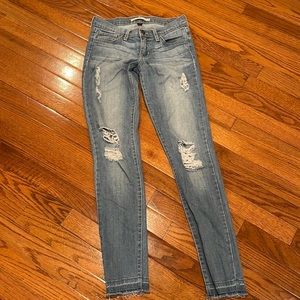 Size 26 flying monkey ripped skinny jeans